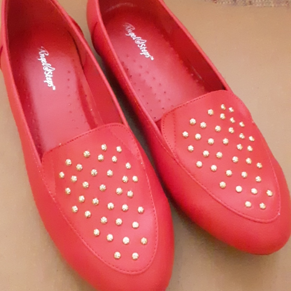 red loafers